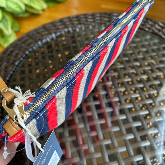 Universal Thread Red And Blue Striped Clutch/Makeup Bag (2-pack Bundle) - Picture 7 of 11